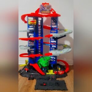 Hot Wheels Ultimate Garage T-Rex Dinosaur